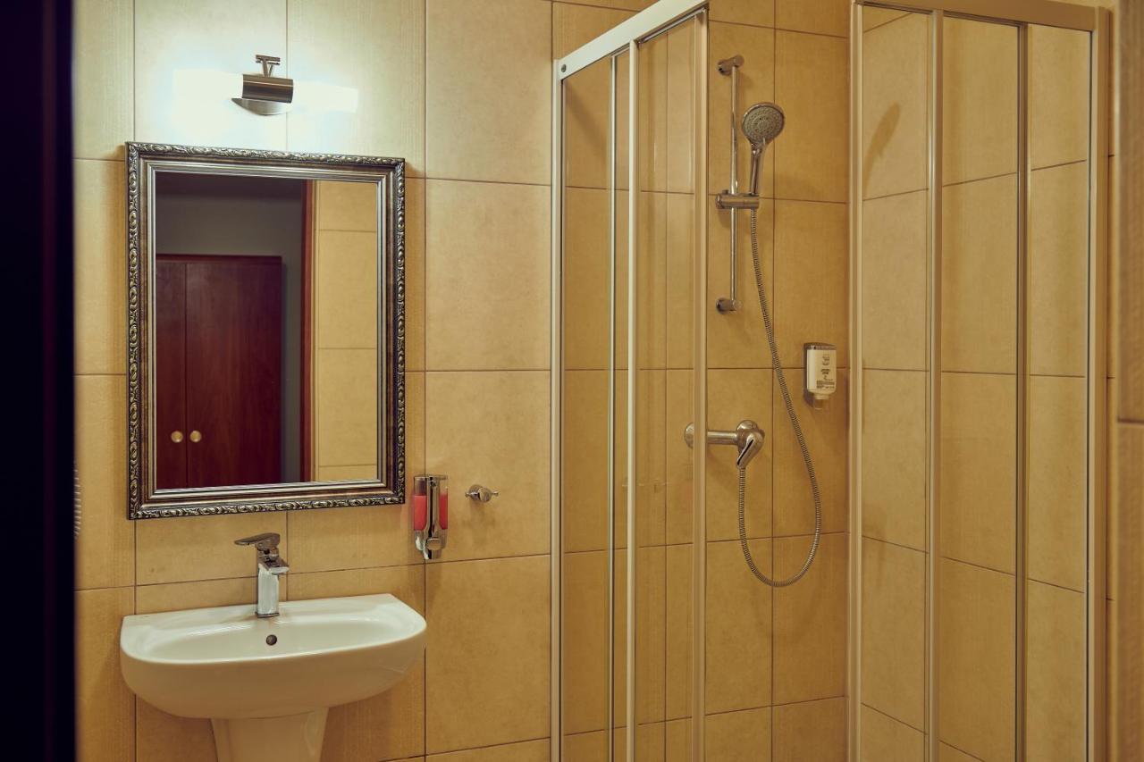 Zajazd Srebrna Gora Krasków Exterior foto
